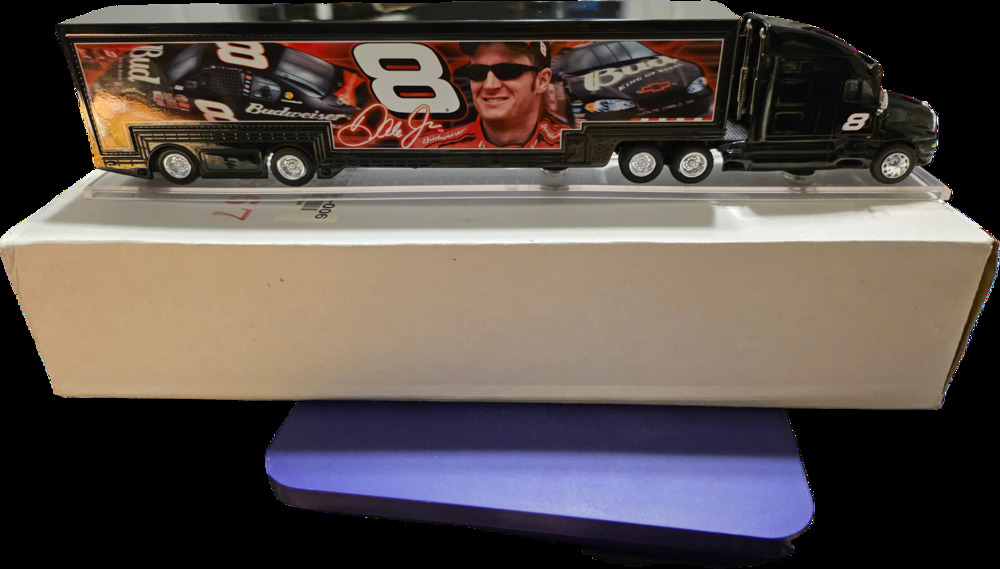 Dale Earnhardt Jr #8 Budweiser 3 Days of Dale 2006 Hauler 1:64 Ltd Ed Nascar